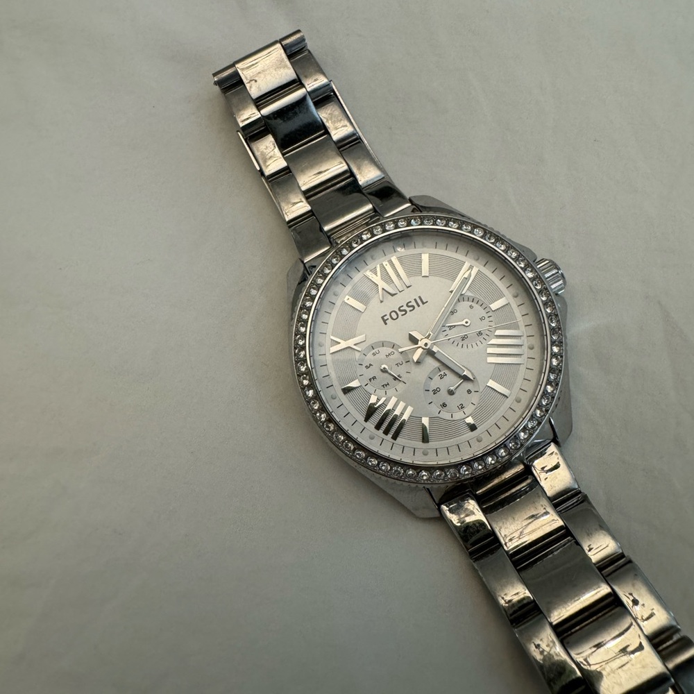 Fossil Watch - Picture 2 of 8